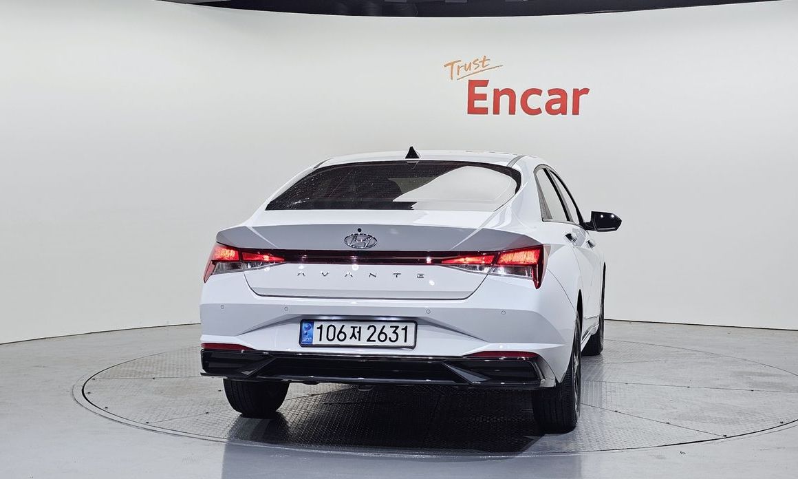 Hyundai AVANTE 2023
