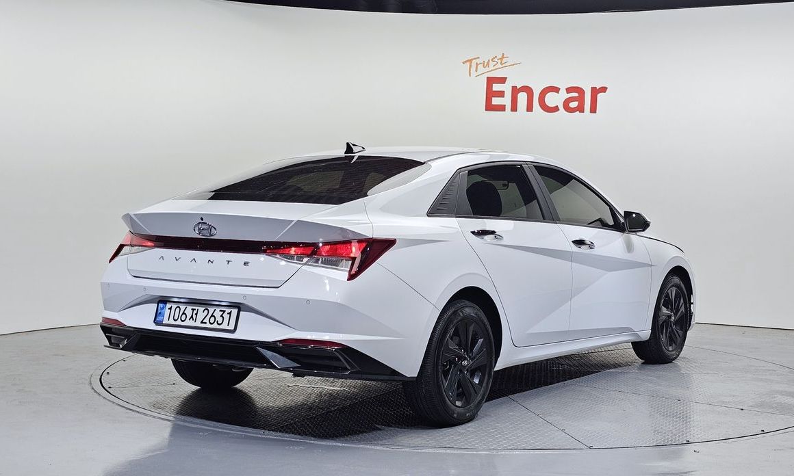 Hyundai AVANTE 2023