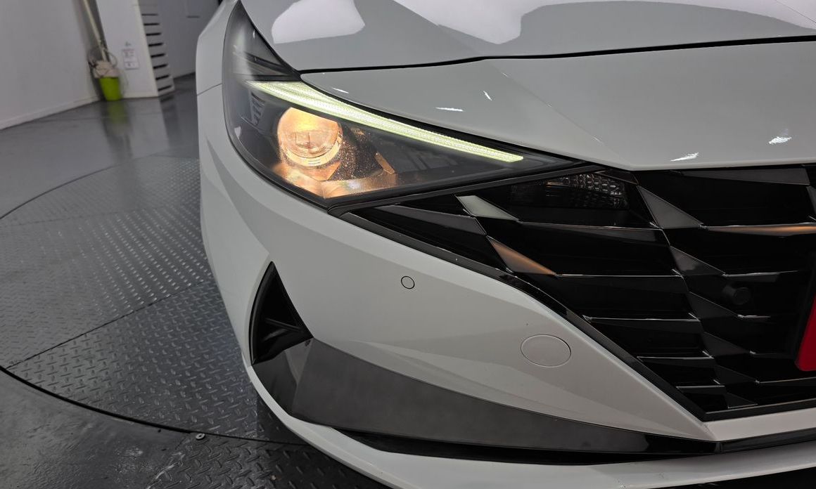 Hyundai AVANTE 2022