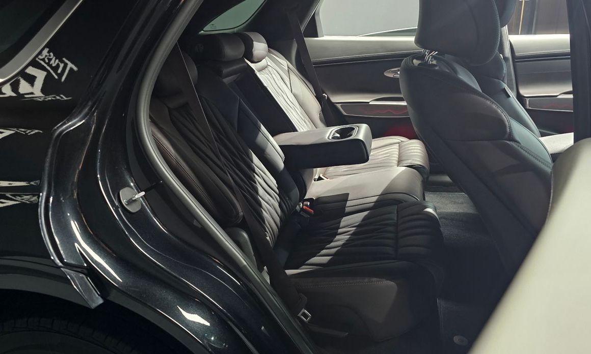 Genesis GV70 2023