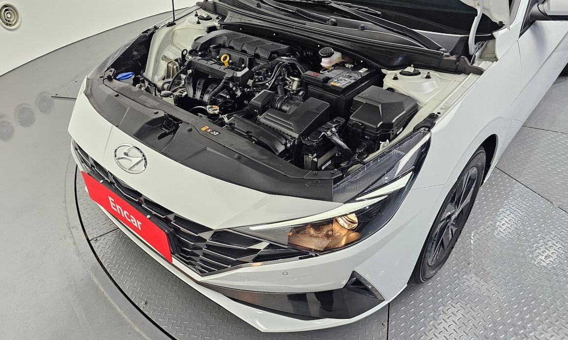 Hyundai AVANTE 2023