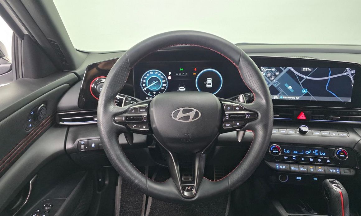 Hyundai AVANTE 2024