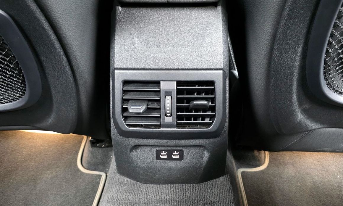 BMW 1-Series 2024