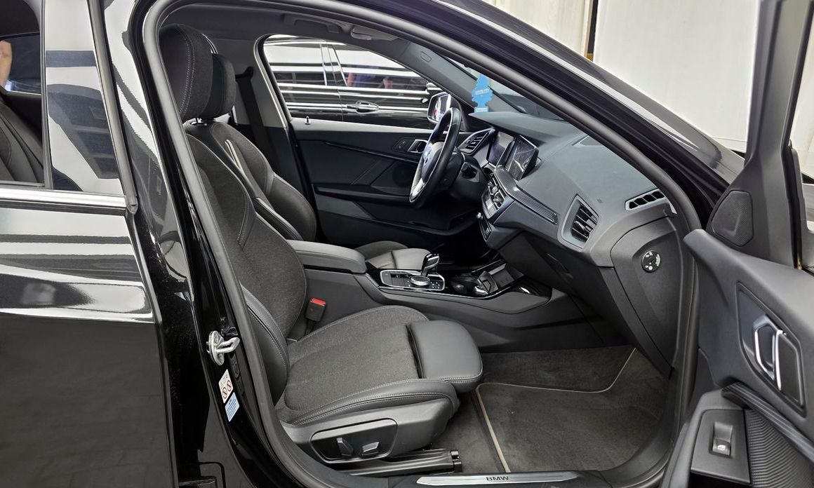 BMW 1-Series 2024