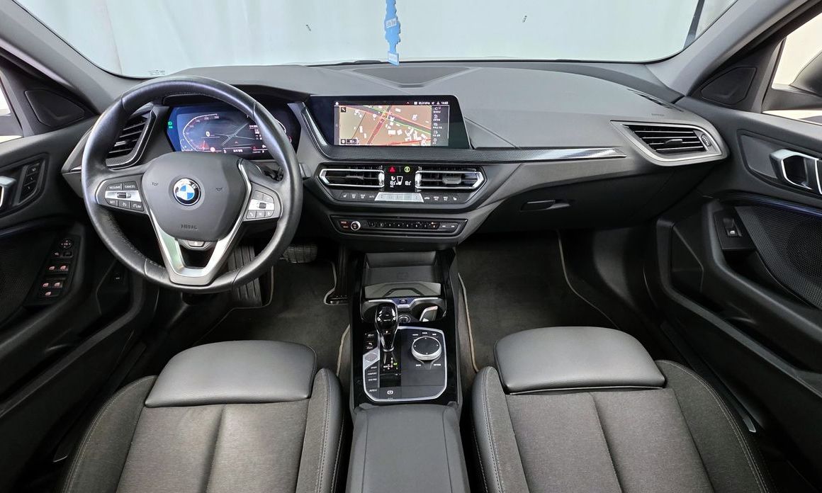 BMW 1-Series 2024