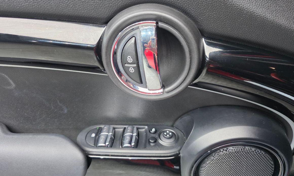 Mini Cooper 2023
