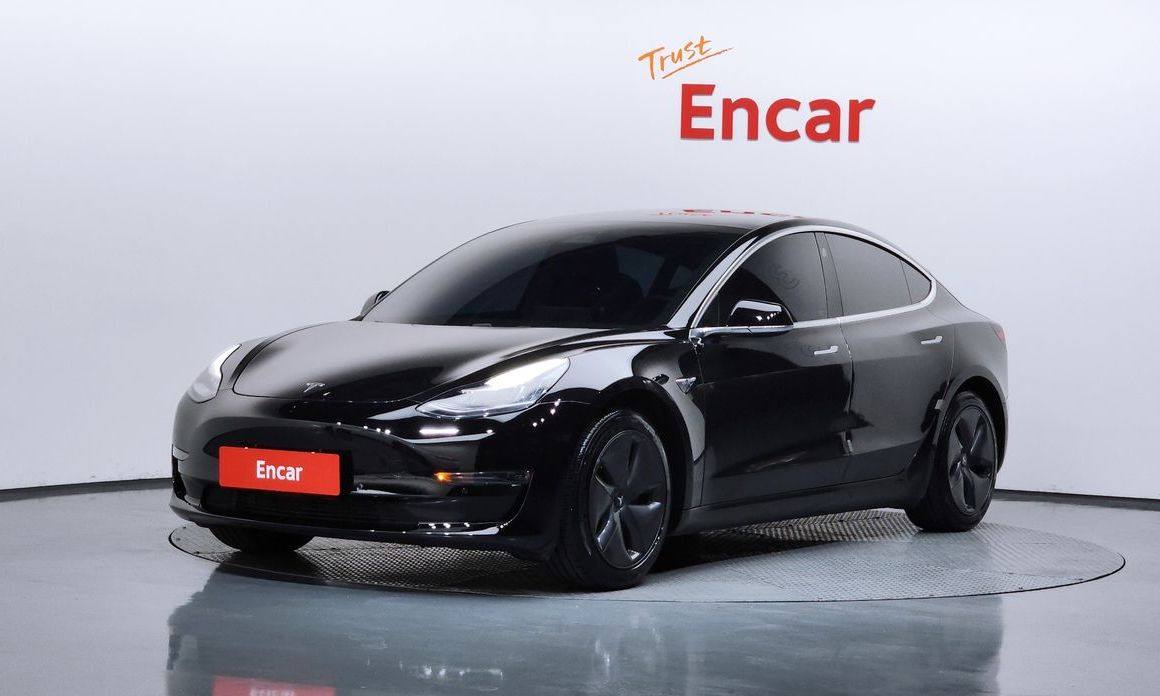 Tesla Model 3 2020