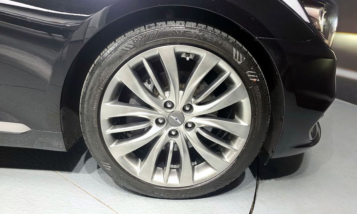 Genesis G80 2020