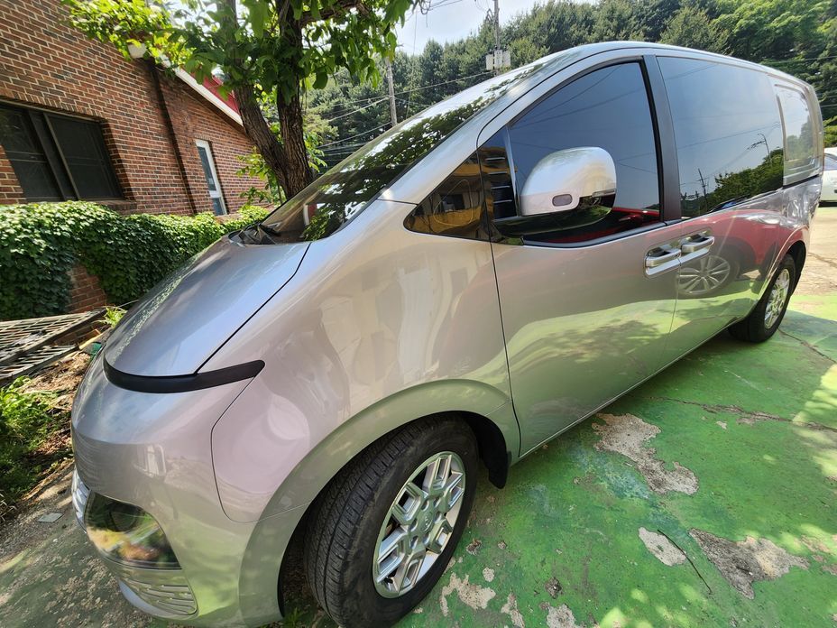 Hyundai Staria 2023