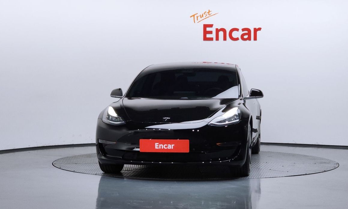 Tesla Model 3 2020