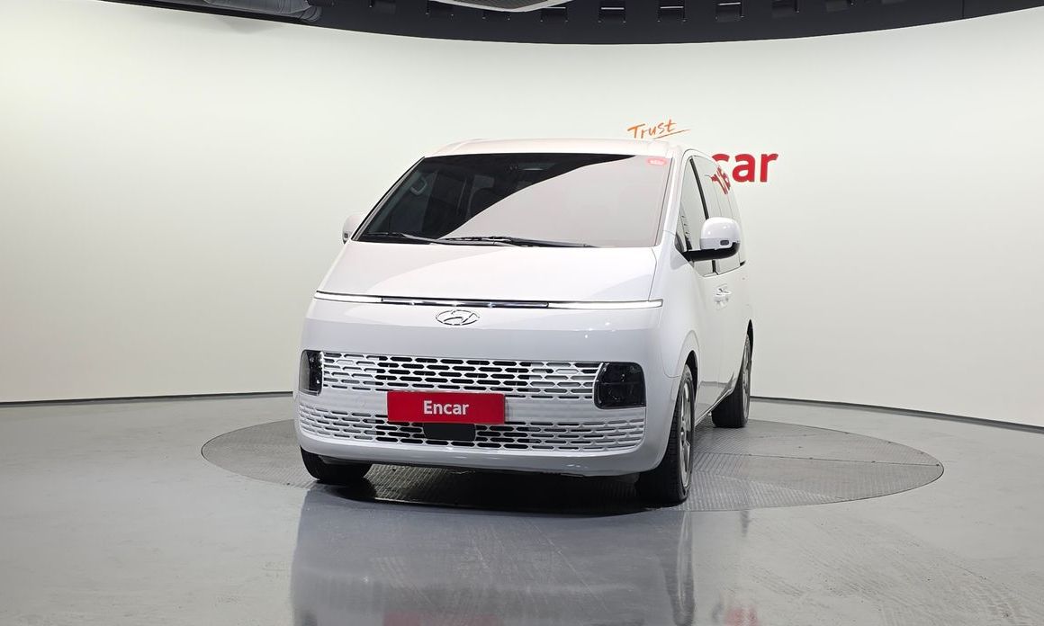 Hyundai Staria 2023