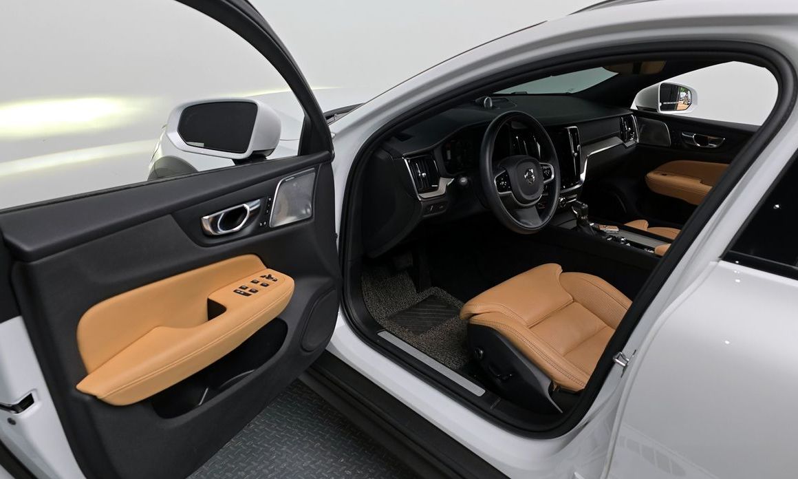 Volvo V60 2020