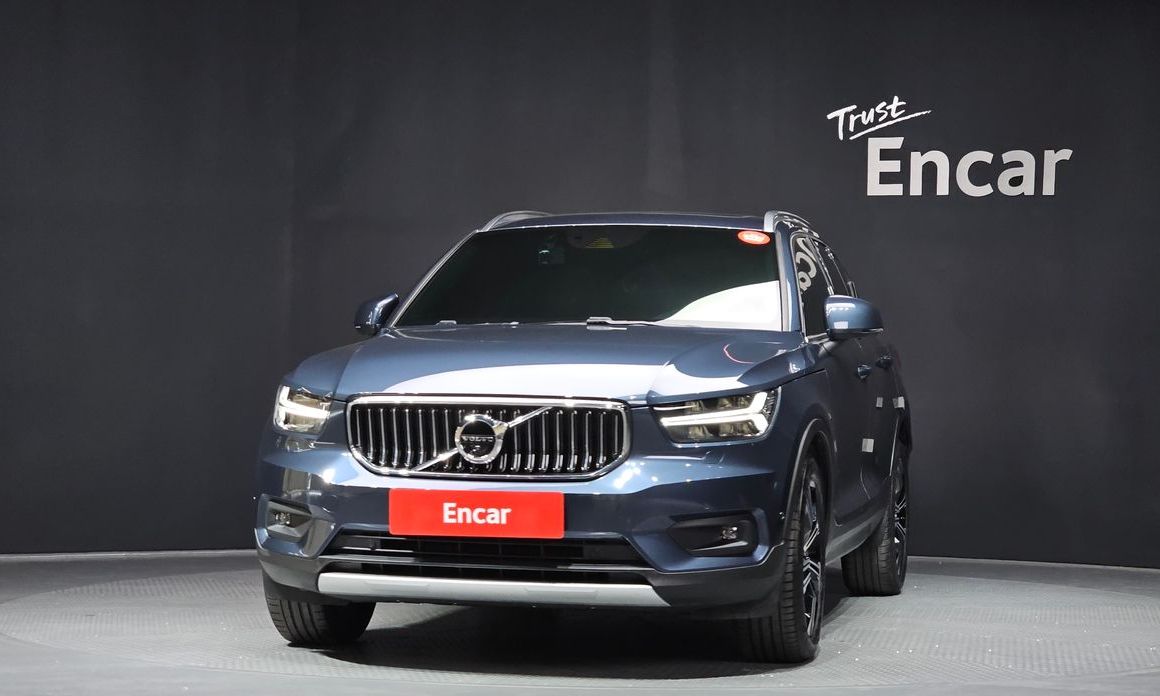 Volvo XC40 2021