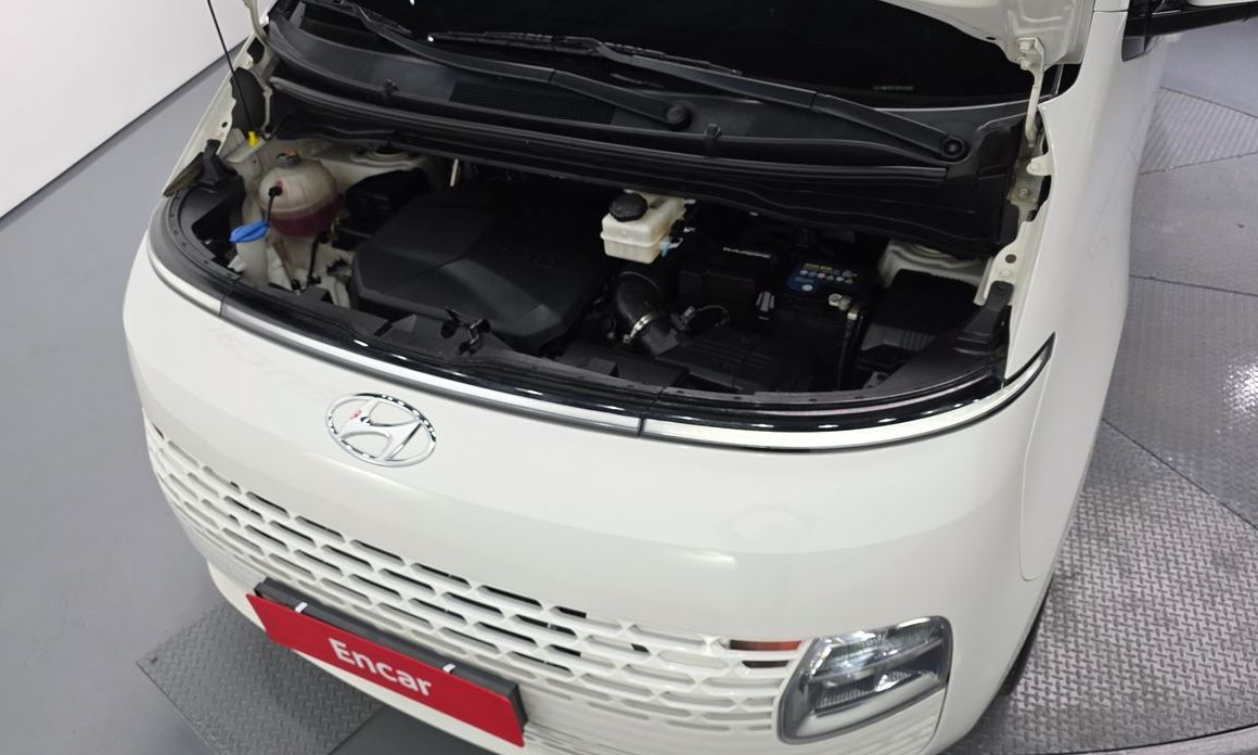 Hyundai Staria 2023