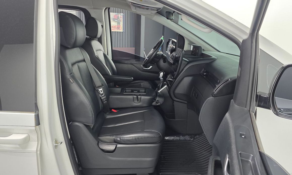 Hyundai Staria 2023
