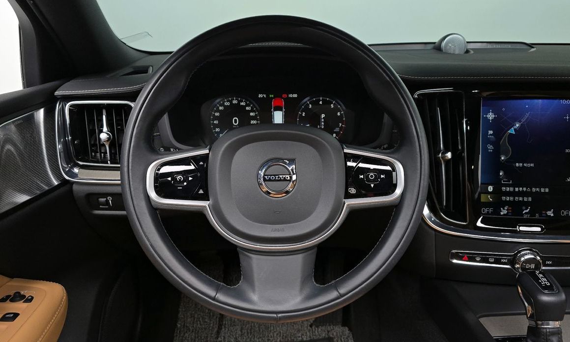 Volvo V60 2020