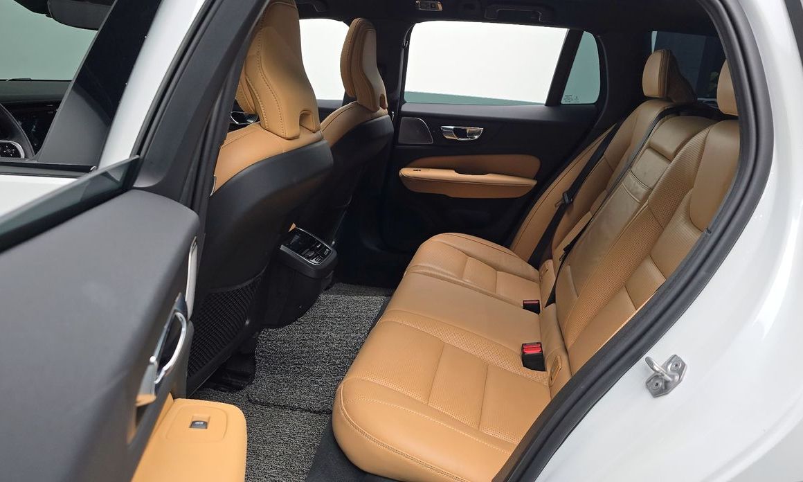 Volvo V60 2020