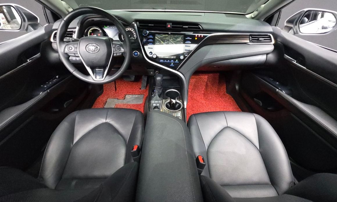 Toyota Camry 2018