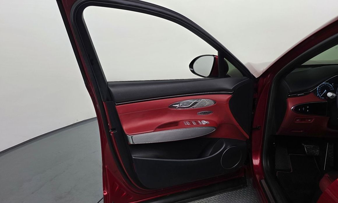 Genesis GV70 2021