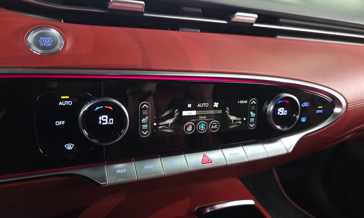Genesis GV70 2021