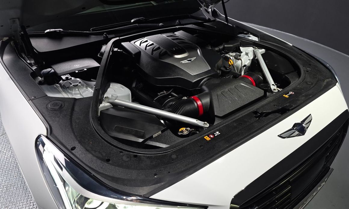 Genesis EQ900 2018