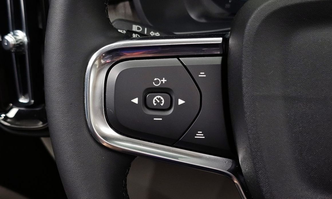 Volvo XC40 2023