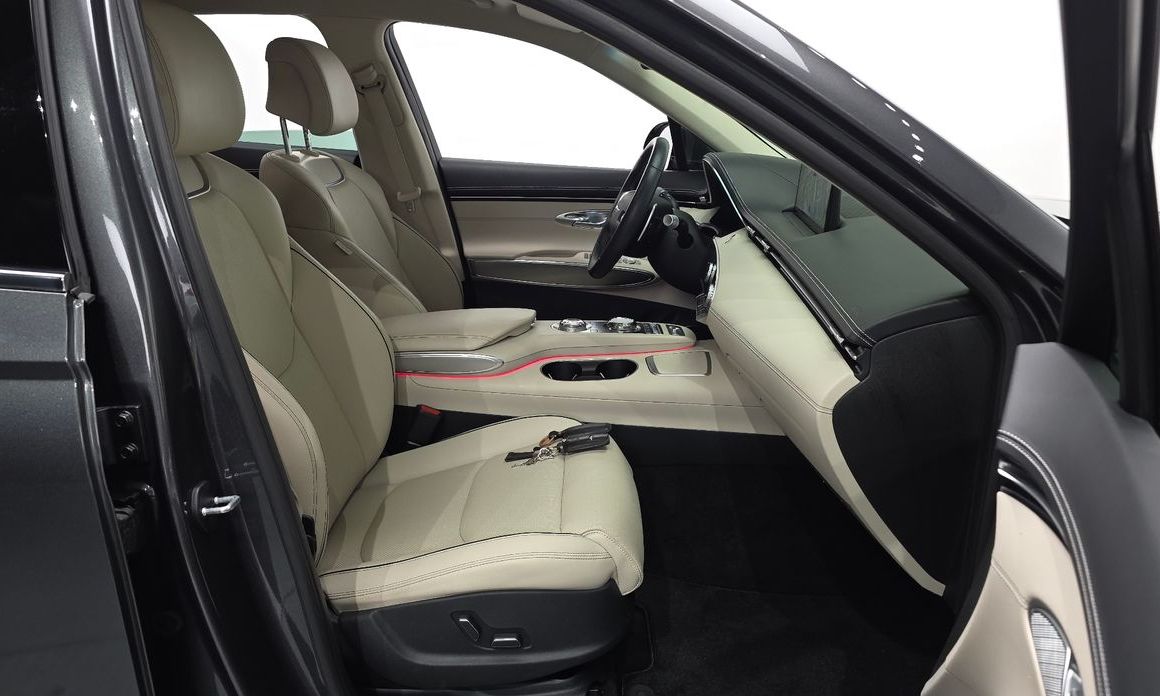 Genesis GV70 2023