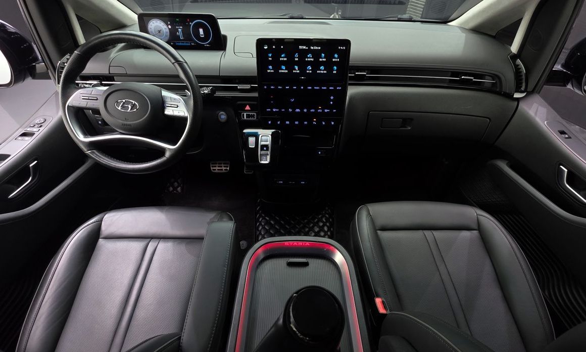 Hyundai Staria 2022