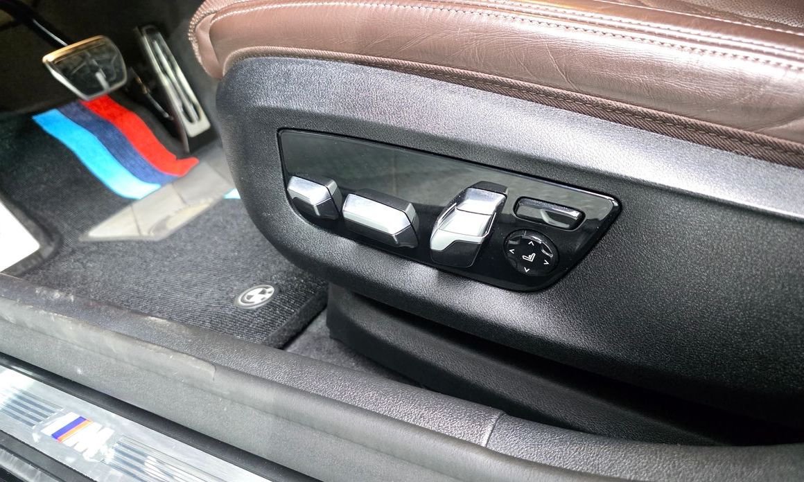 BMW 5-Series 2020
