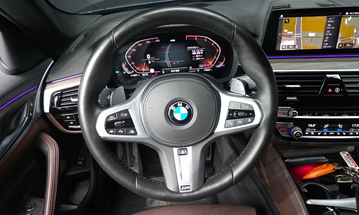 BMW 5-Series 2020