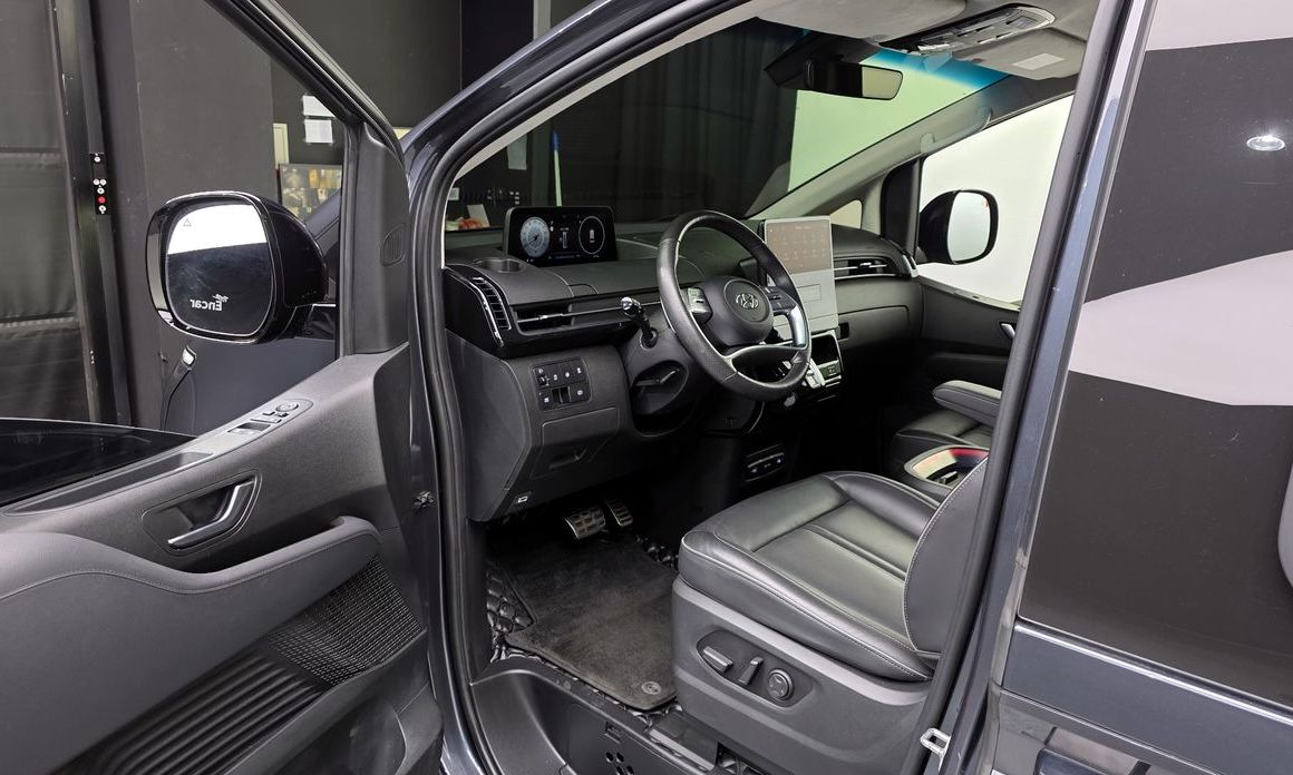 Hyundai Staria 2022