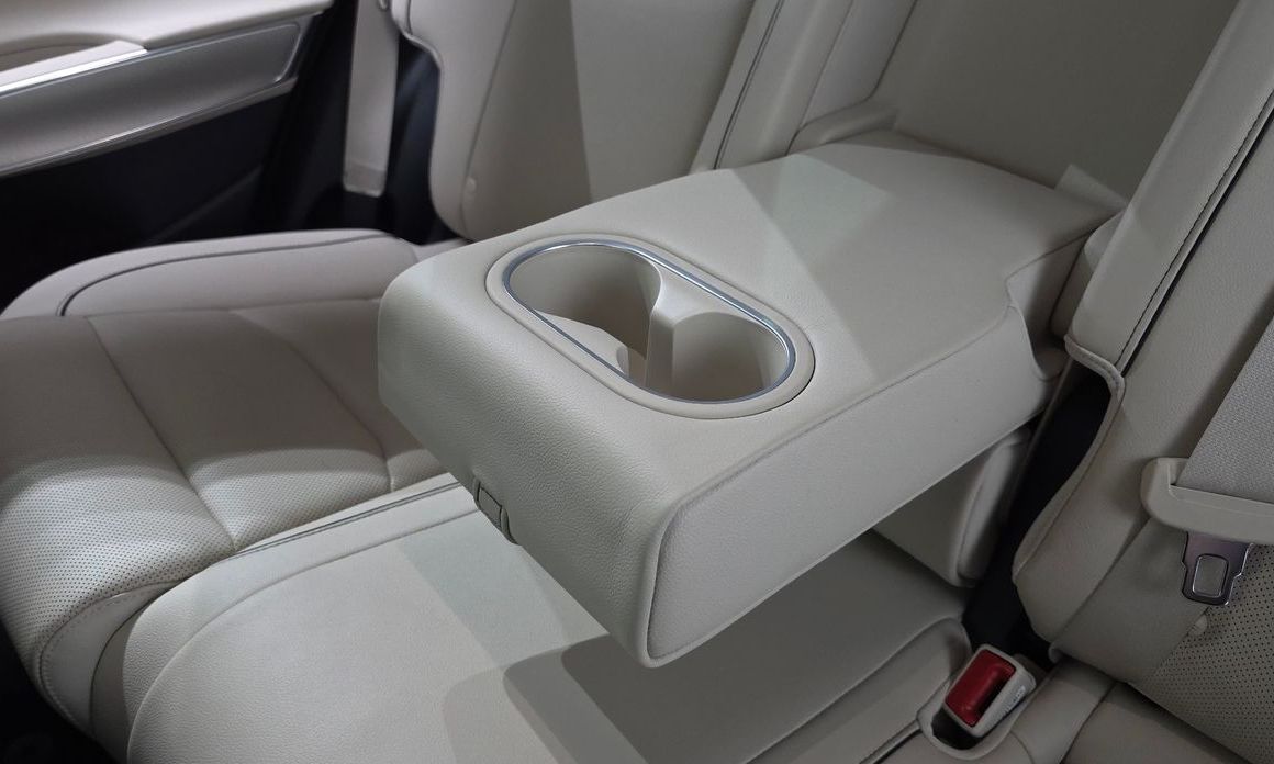 Genesis GV70 2023