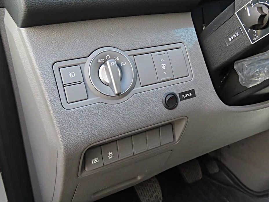 Hyundai Solati 2016