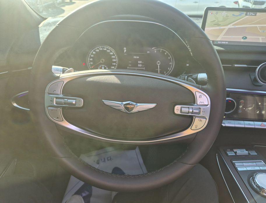 Genesis GV70 2021