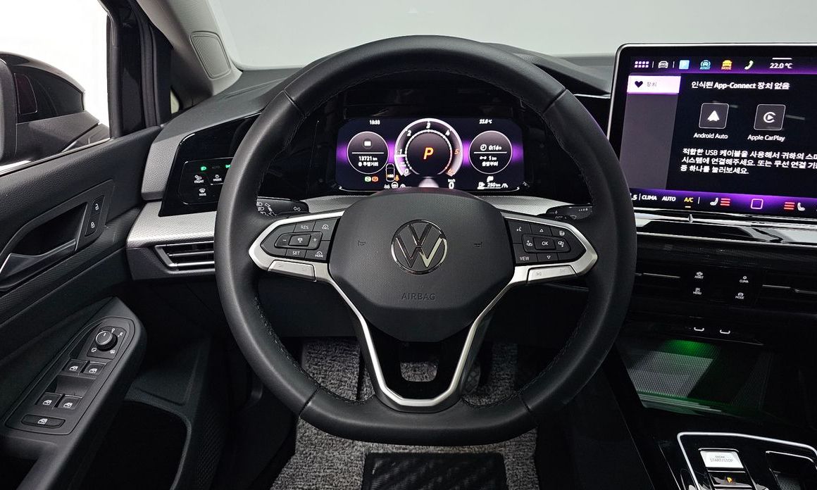 Volkswagen Golf 2025