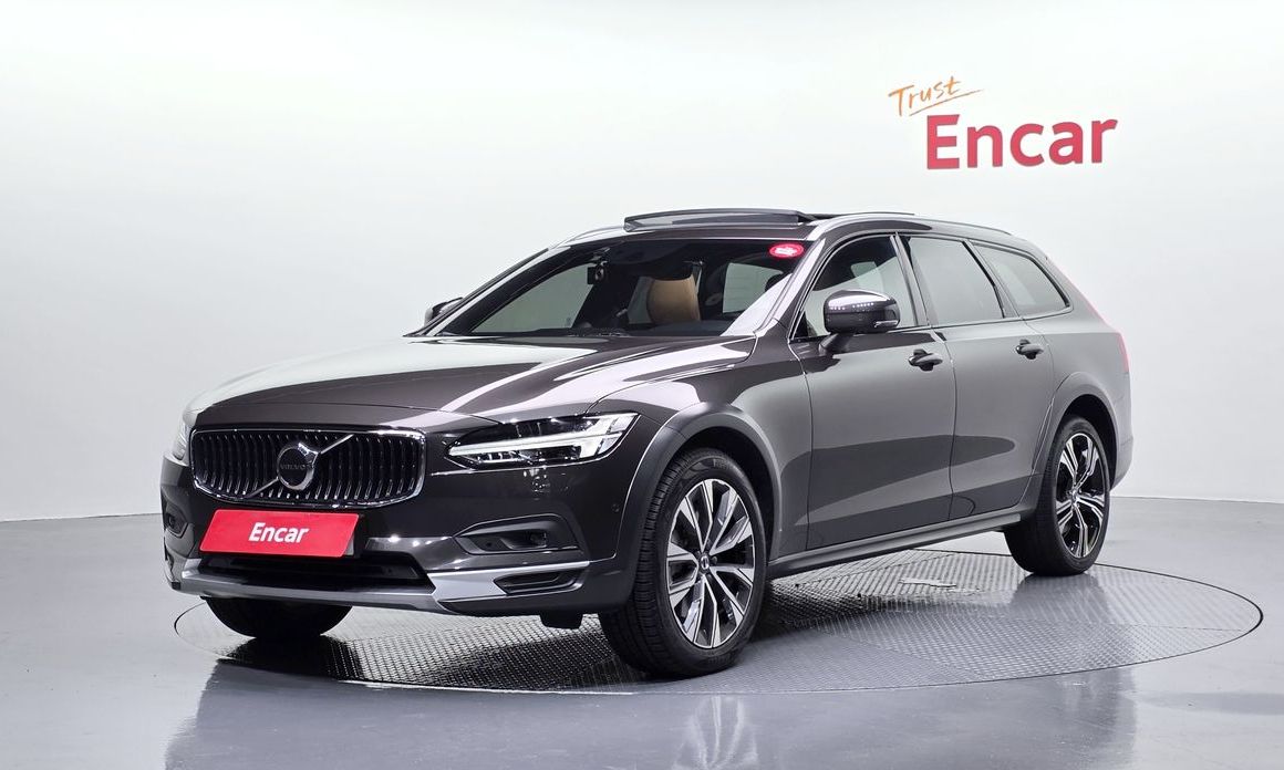 Volvo V90 2021