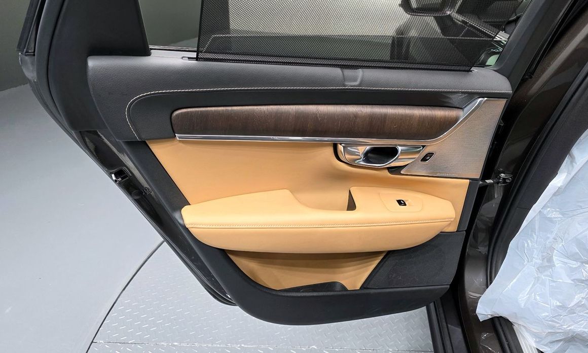 Volvo V90 2021