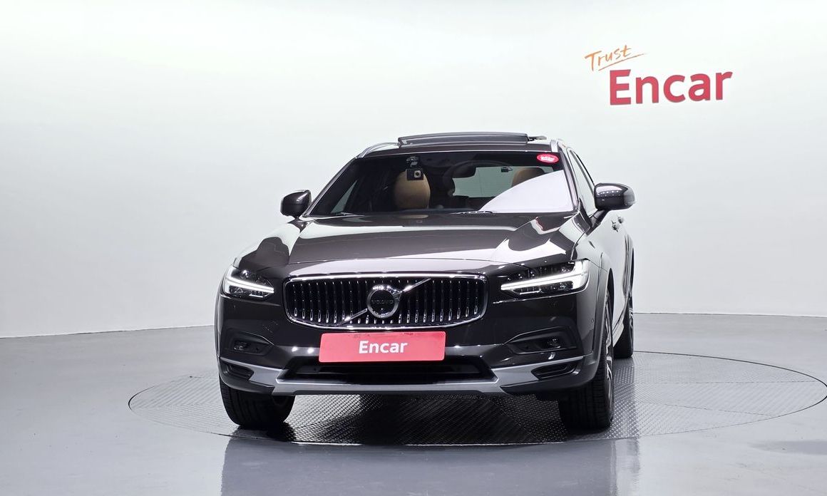 Volvo V90 2021