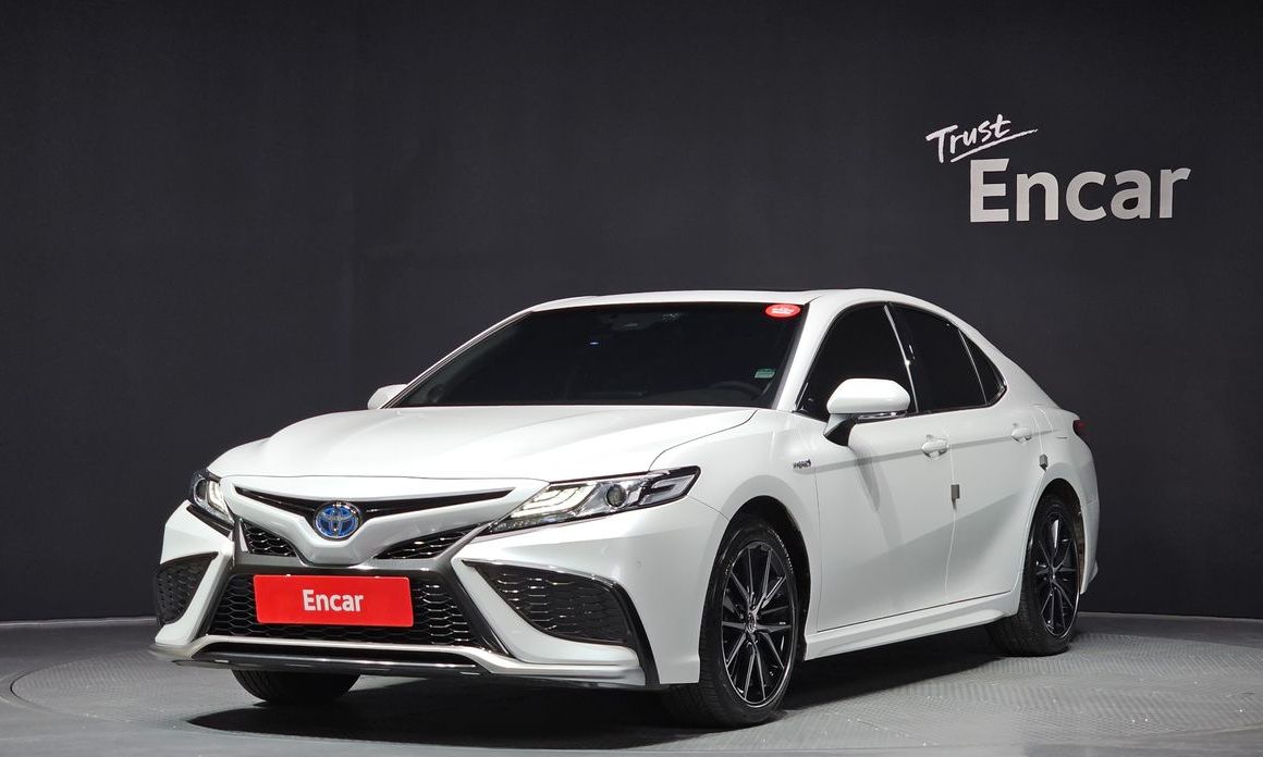 Toyota Camry 2023
