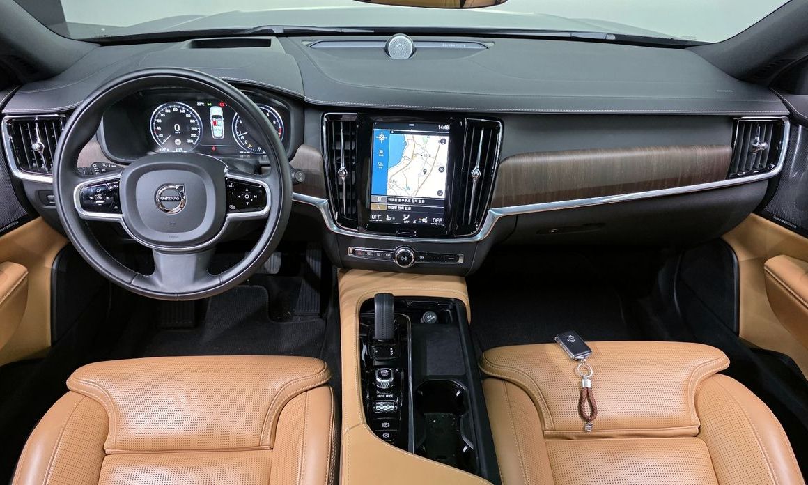 Volvo V90 2021