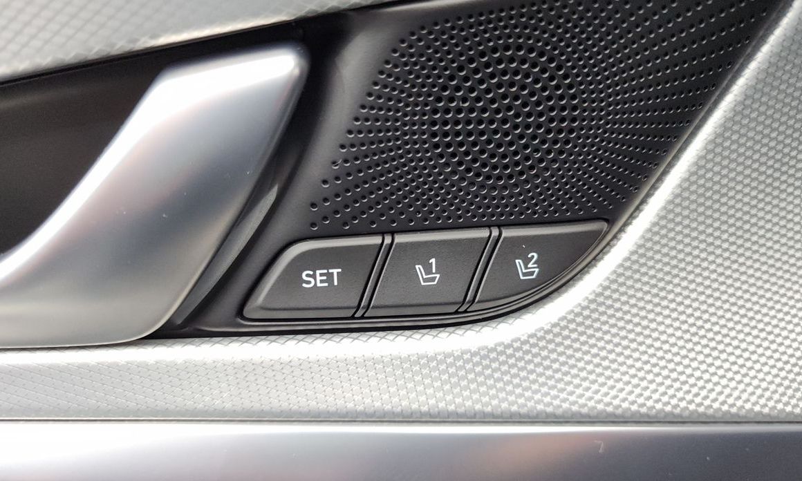 Genesis G70 2024