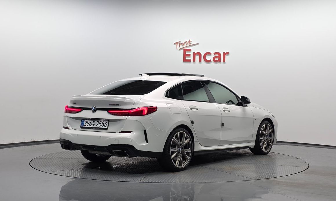BMW 2-Series 2024