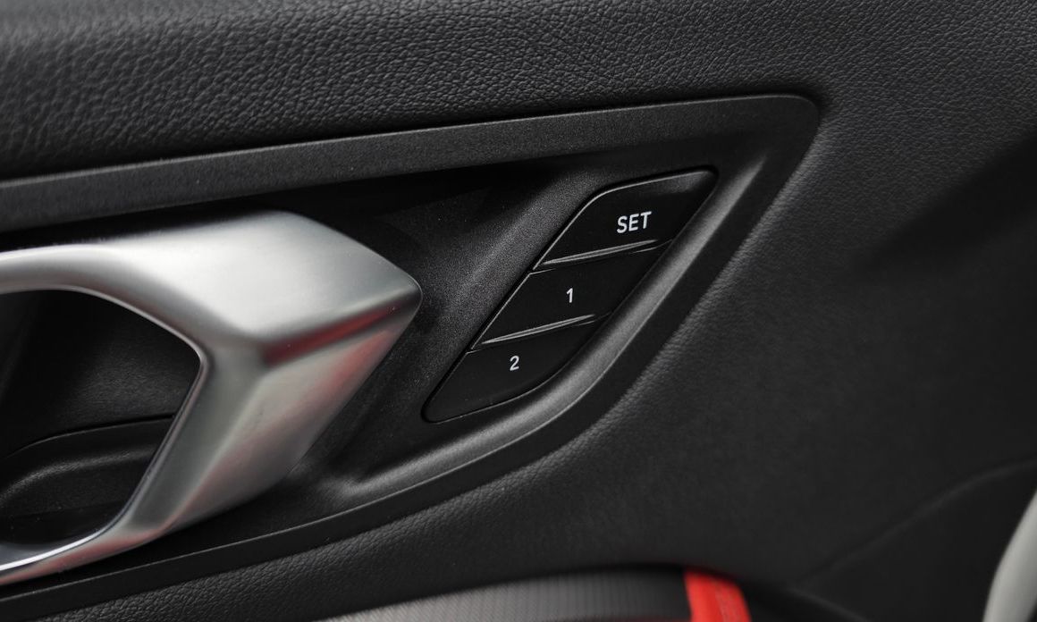 BMW 2-Series 2024