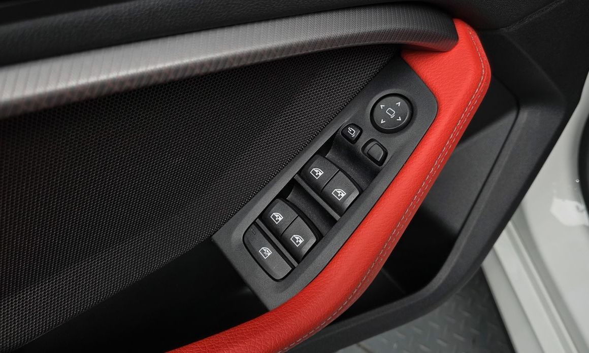 BMW 2-Series 2024