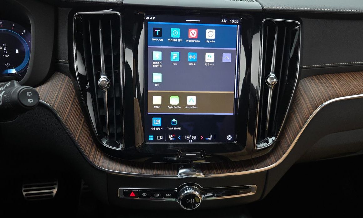 Volvo XC60 2022