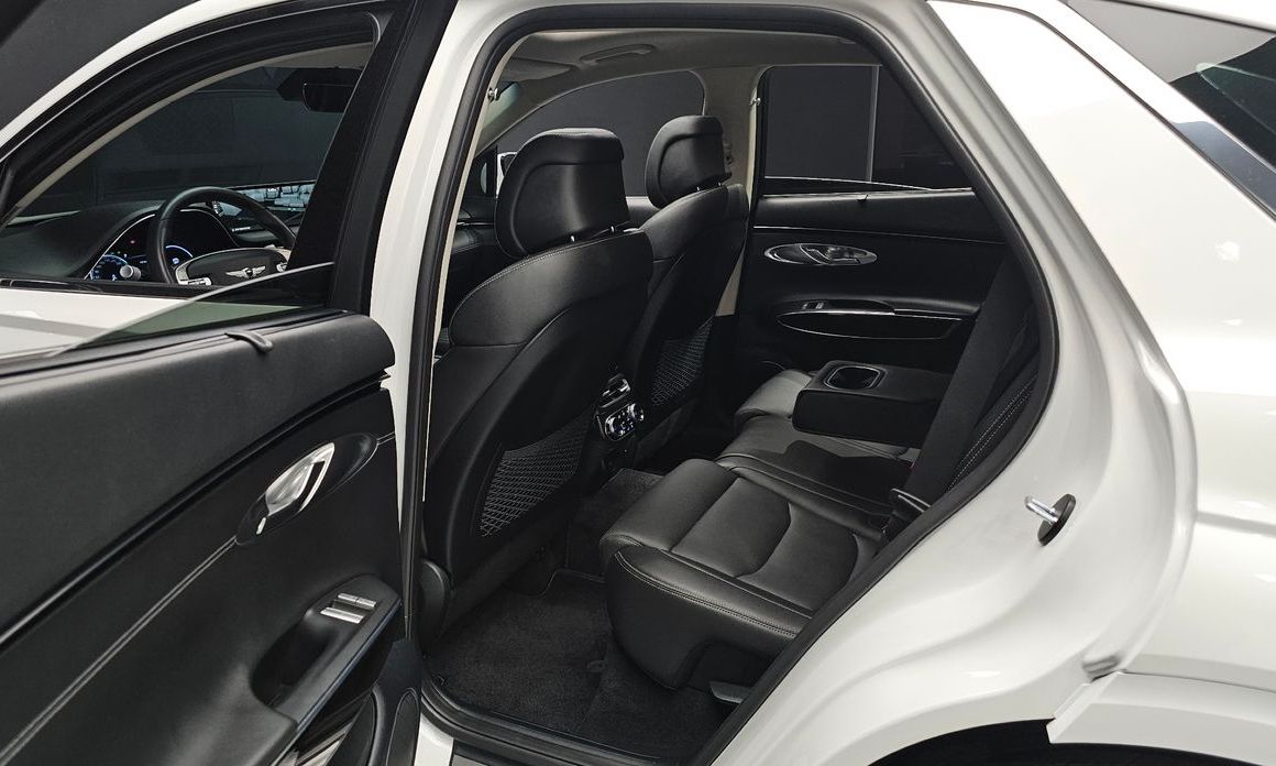 Genesis GV70 2023