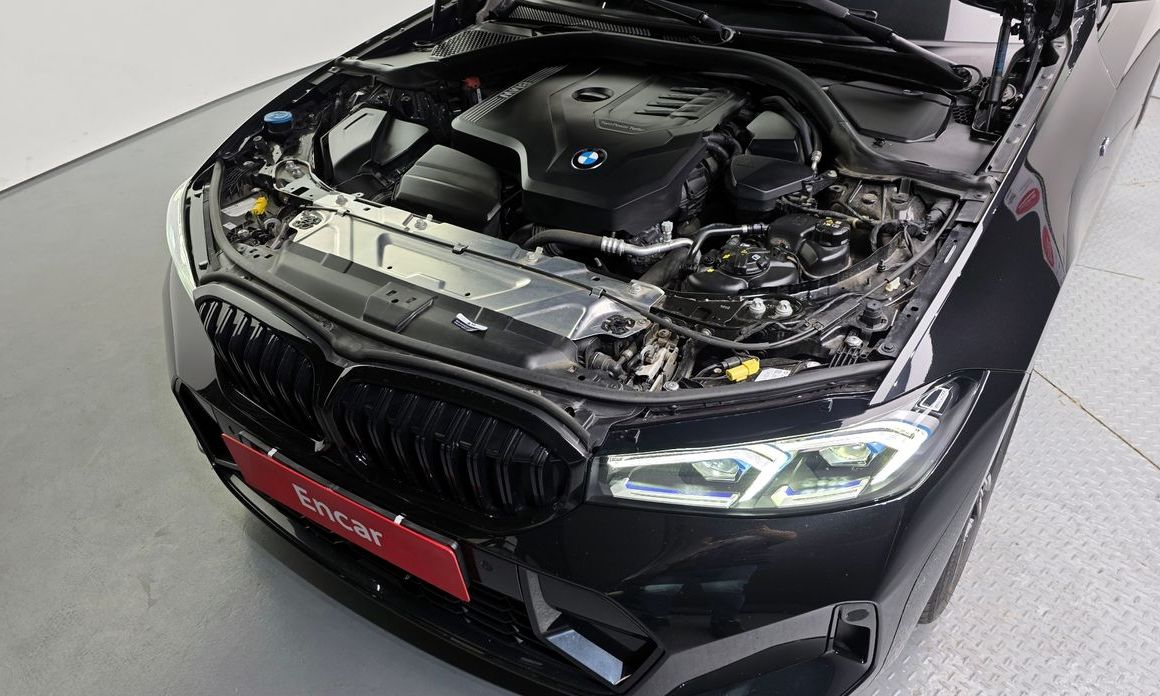 BMW 3-Series 2024
