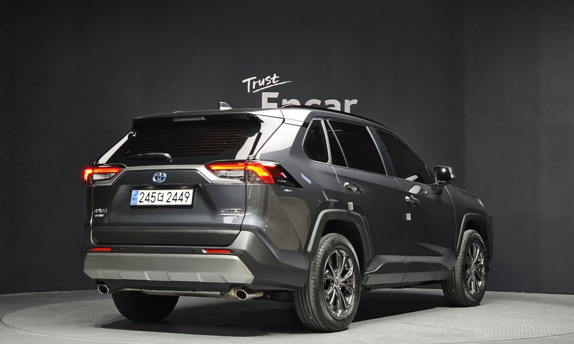Toyota RAV4 2024