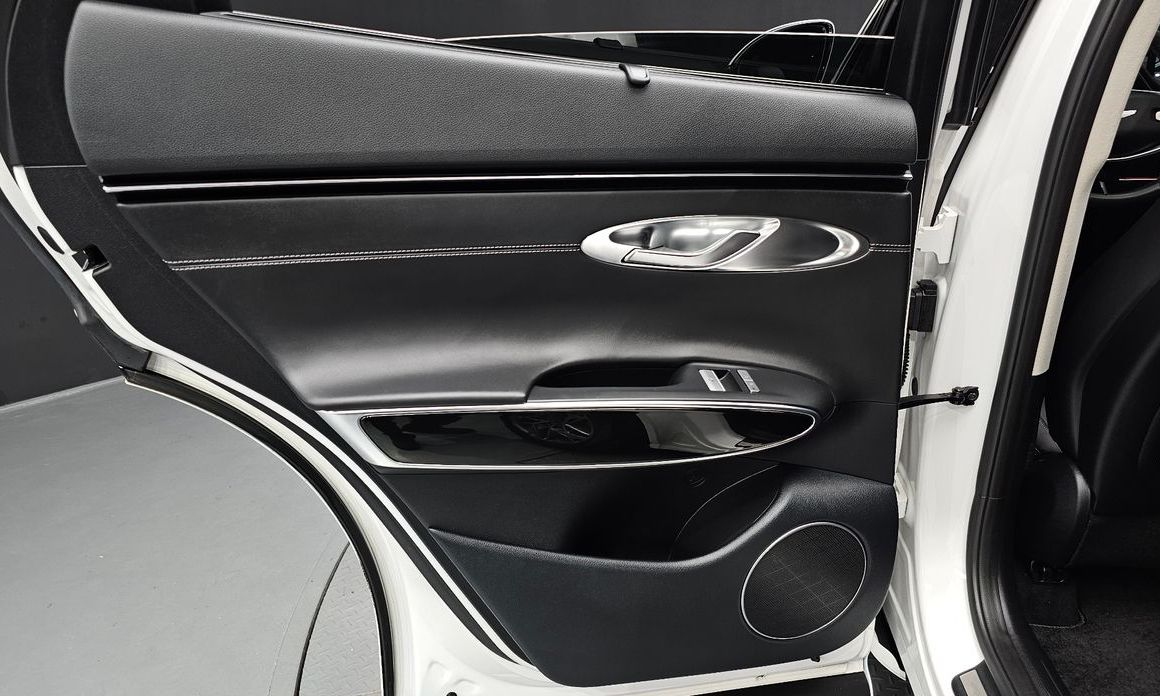 Genesis GV70 2023