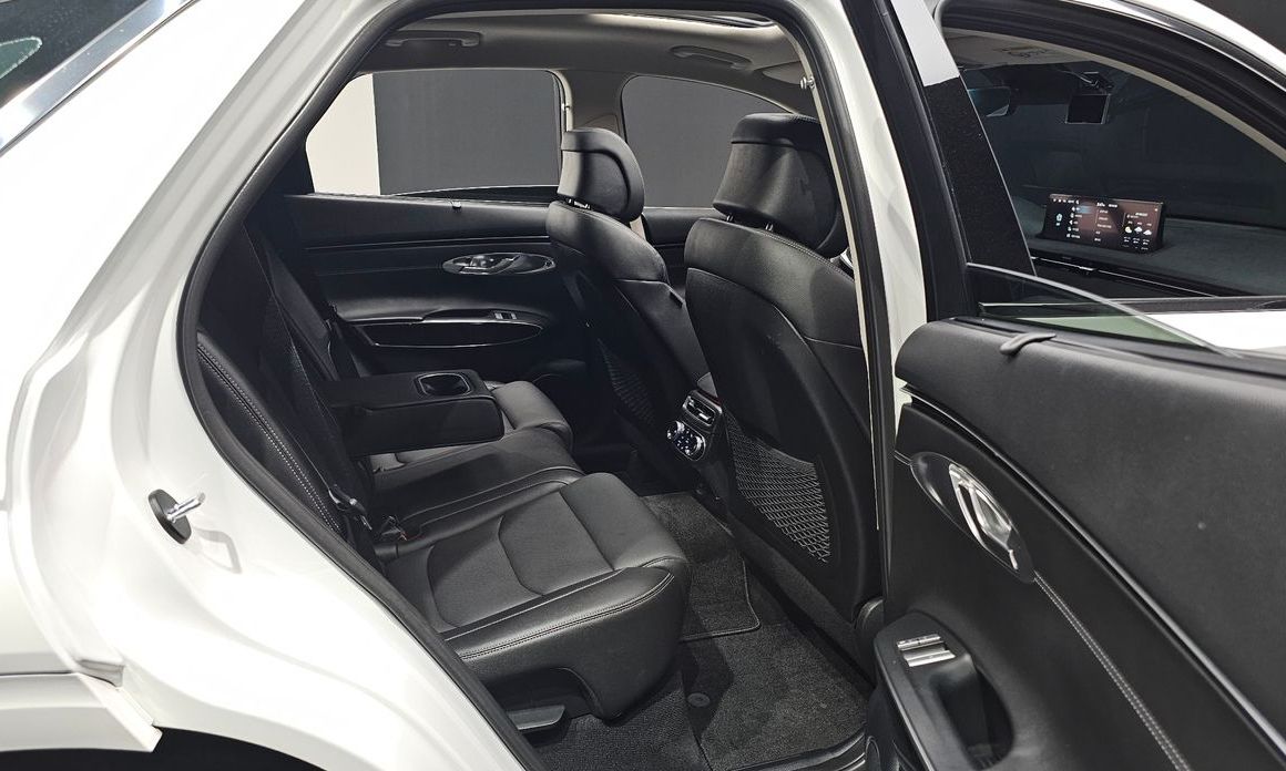Genesis GV70 2023